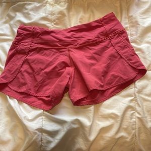 LULULEMON speed up size 6 shorts
